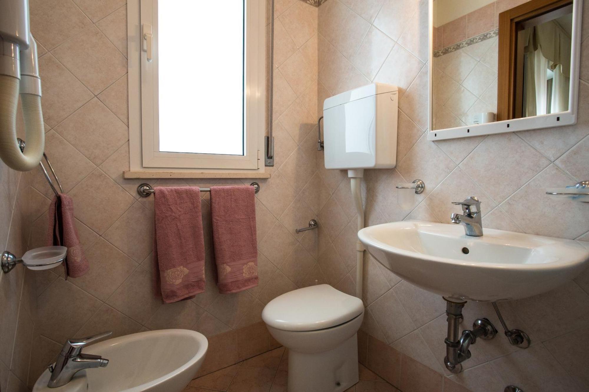 Villa Zavatta "B&B - Rooms & Apartments" Bellaria-Igea Marina Chambre photo