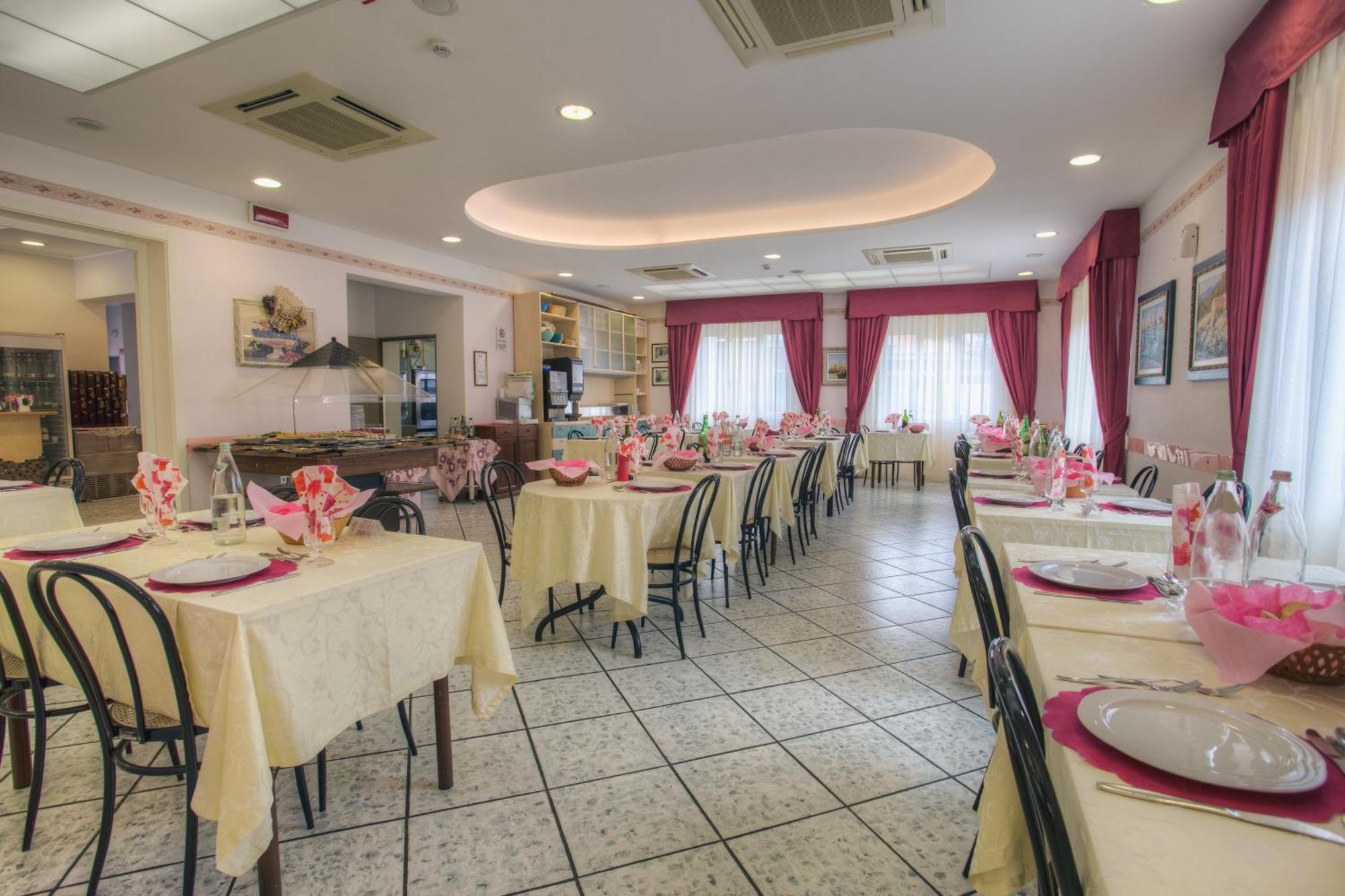 Villa Zavatta "B&B - Rooms & Apartments" Bellaria-Igea Marina Extérieur photo