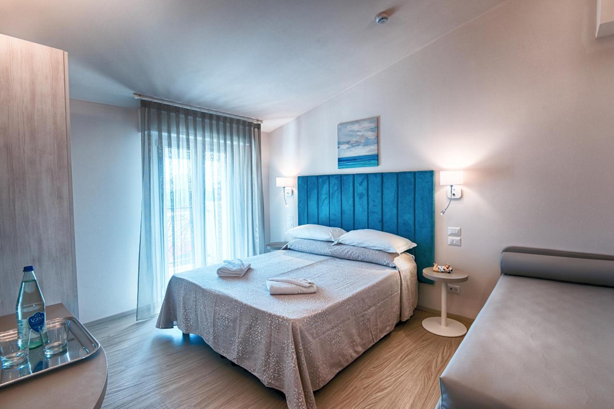 Villa Zavatta "B&B - Rooms & Apartments" Bellaria-Igea Marina Extérieur photo